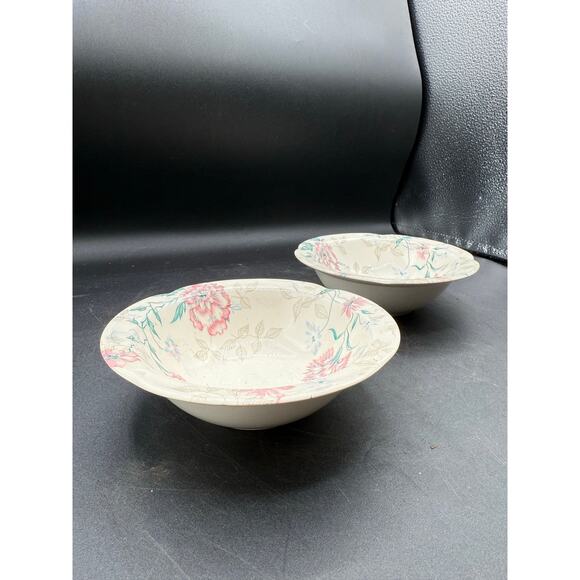 2 Vintage Johnson Brothers Lynton Pink Floral 6" Soup/Cereal Bowls - Picture 7 of 9